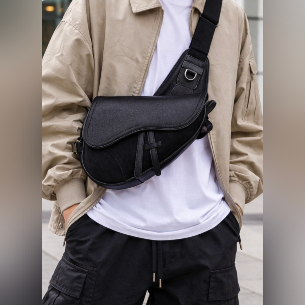 Authentic Dior Men's Black Saddle Bag - Picture 2 of 11